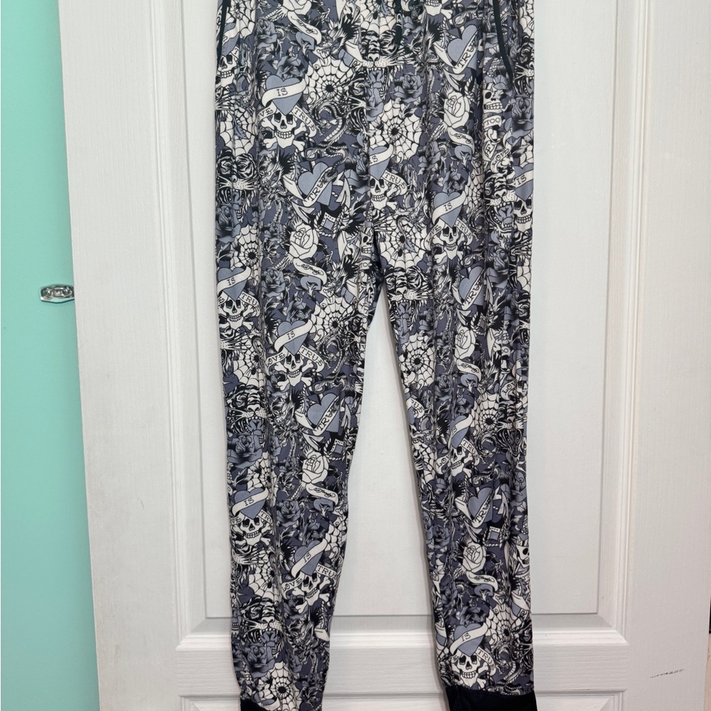 Ed Hardy Black and Gray Graphic Sweatpants